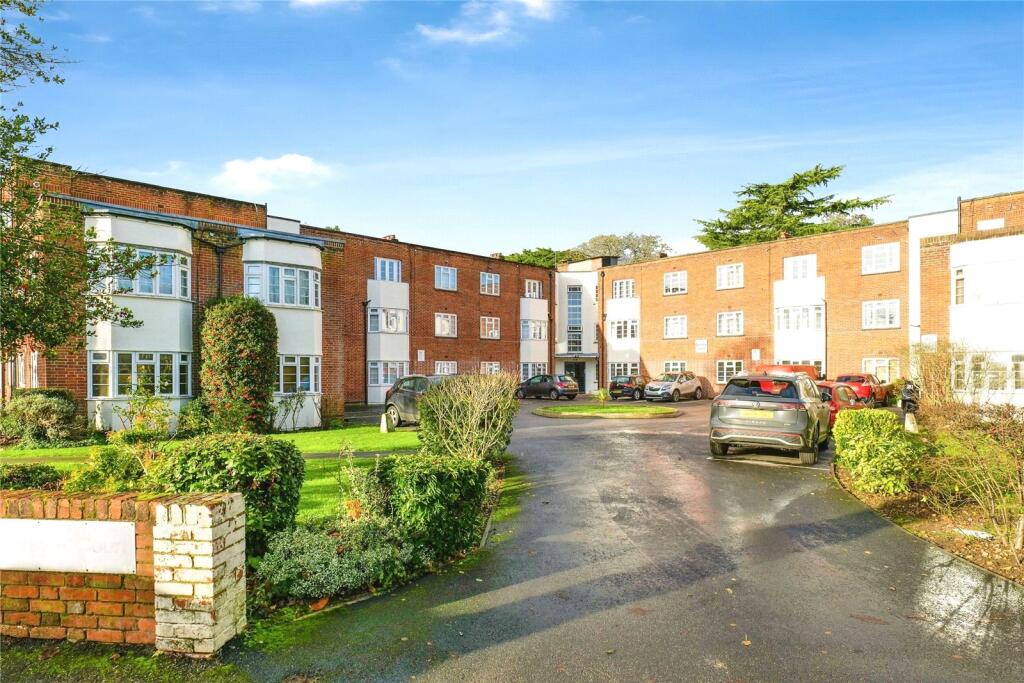 Main image of property: Coley Avenue, Reading, Berkshire, RG1