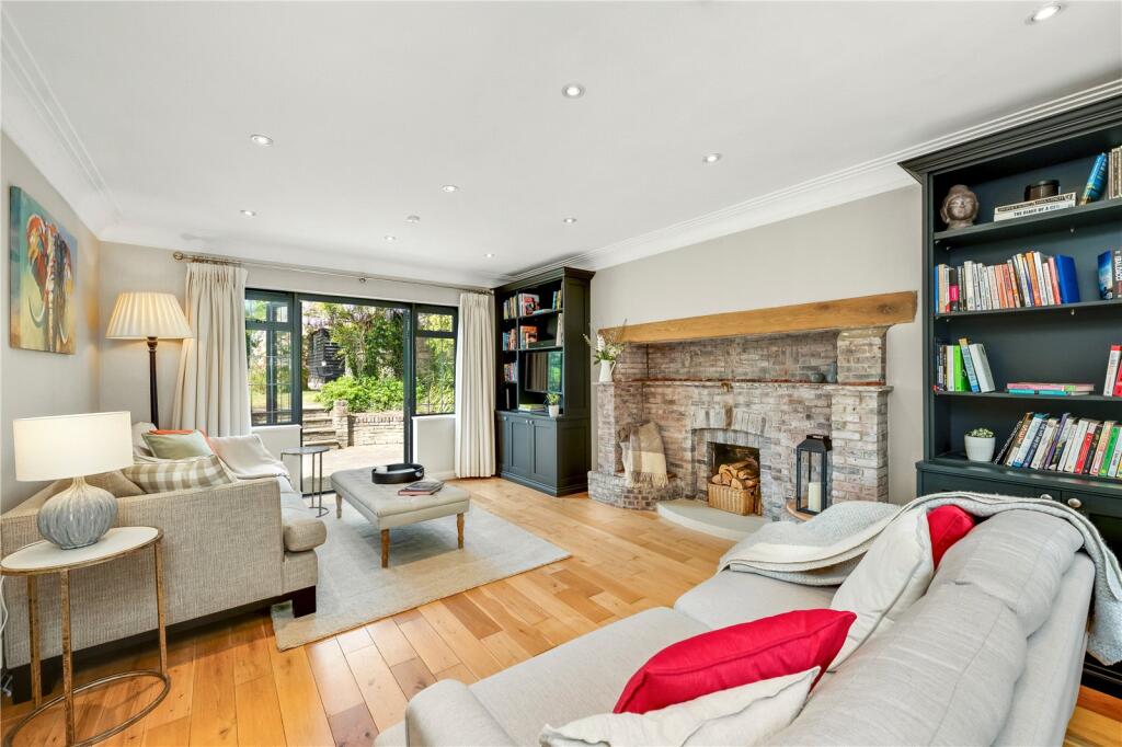 Lammas Lane, Esher, Surrey, KT10 – pohled 6