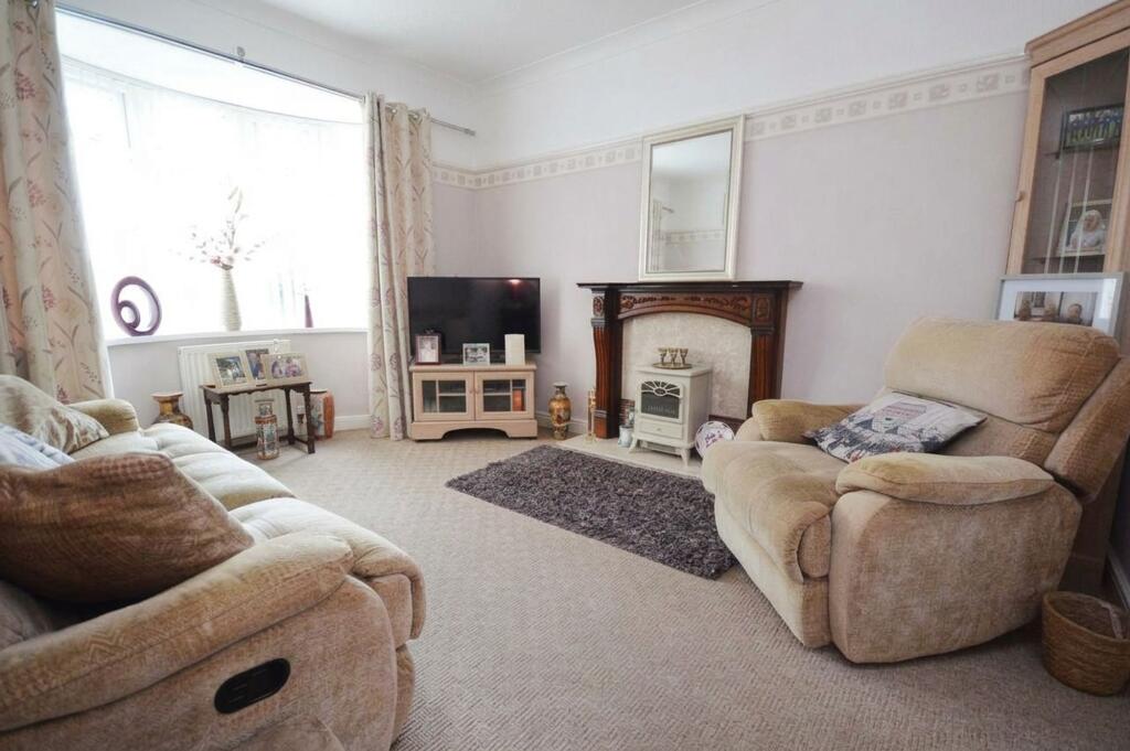 House in Rotherham, South Yorkshire - View 3