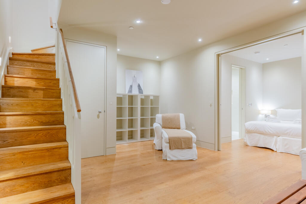 4 bedroom terraced house for rent