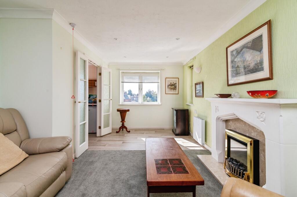 Brielen Court, Radcliffe-on-Trent, Nottingham, NG12 - View 3