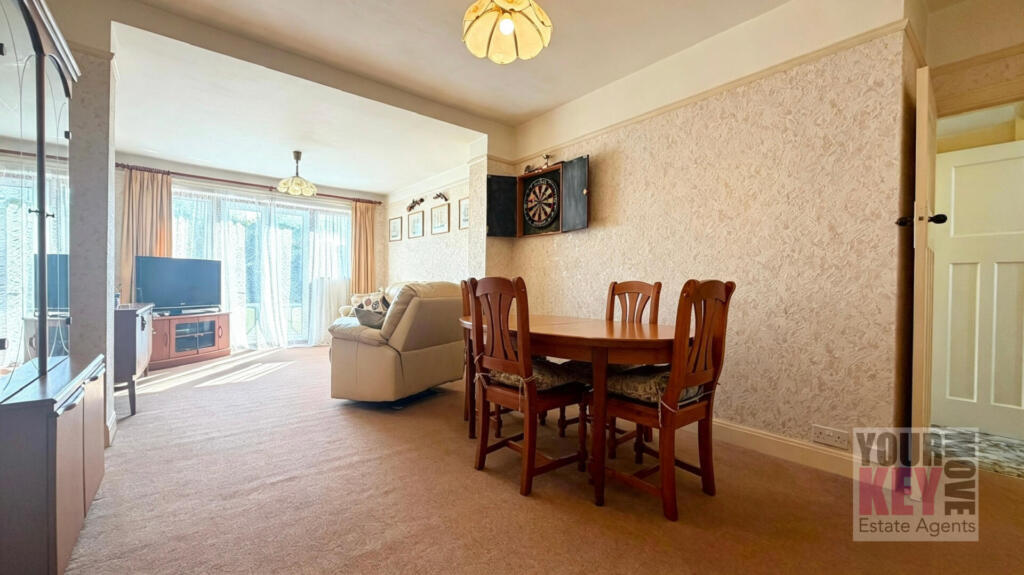House in Canterbury - View 4