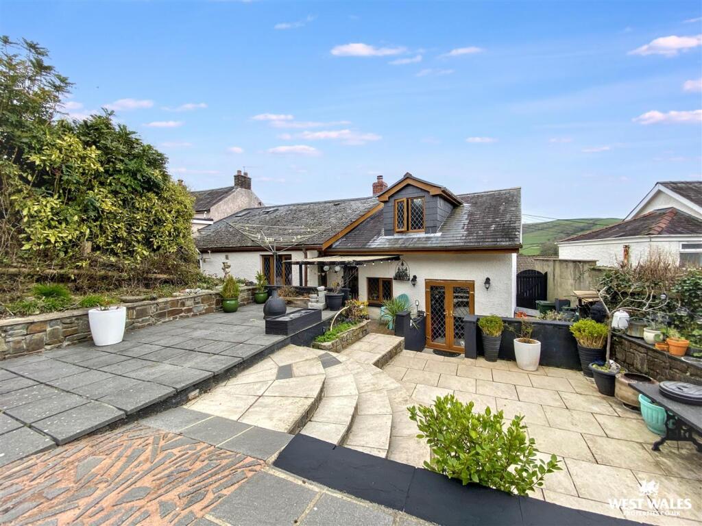 Main image of property: Ffynnonddrain, Carmarthen