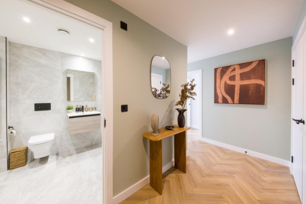 Main image of property: 2 Jennens Road Birmingham B4