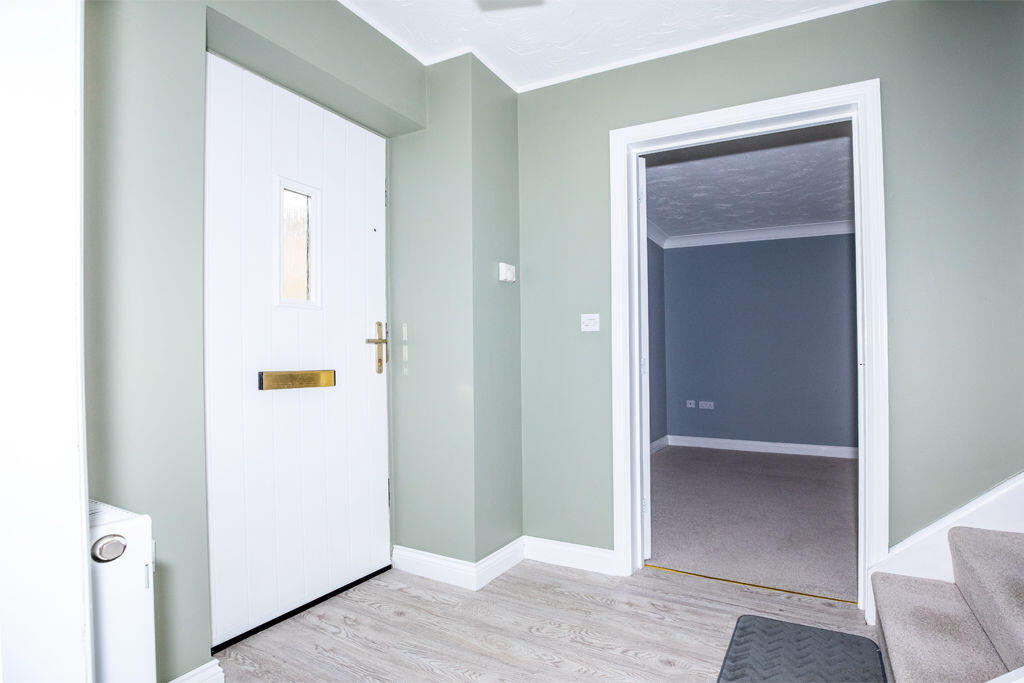 Collinson Crescent, Huntingdon, PE28 photo 2