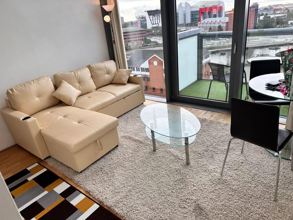 Main image of property: 4 Clippers Quay, Salford Quays, United Kingdom, M50 3BP
