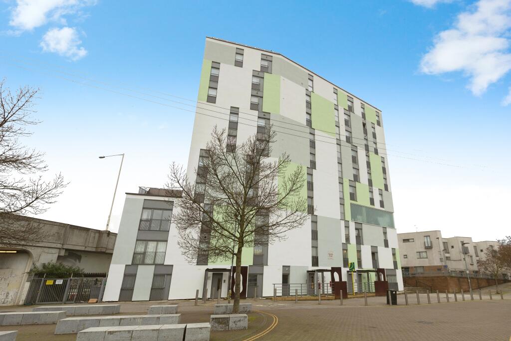 Main image of property: Wakering Road, Barking, IG11