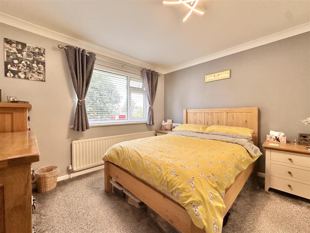 House in Poole, Turlin Moor - More