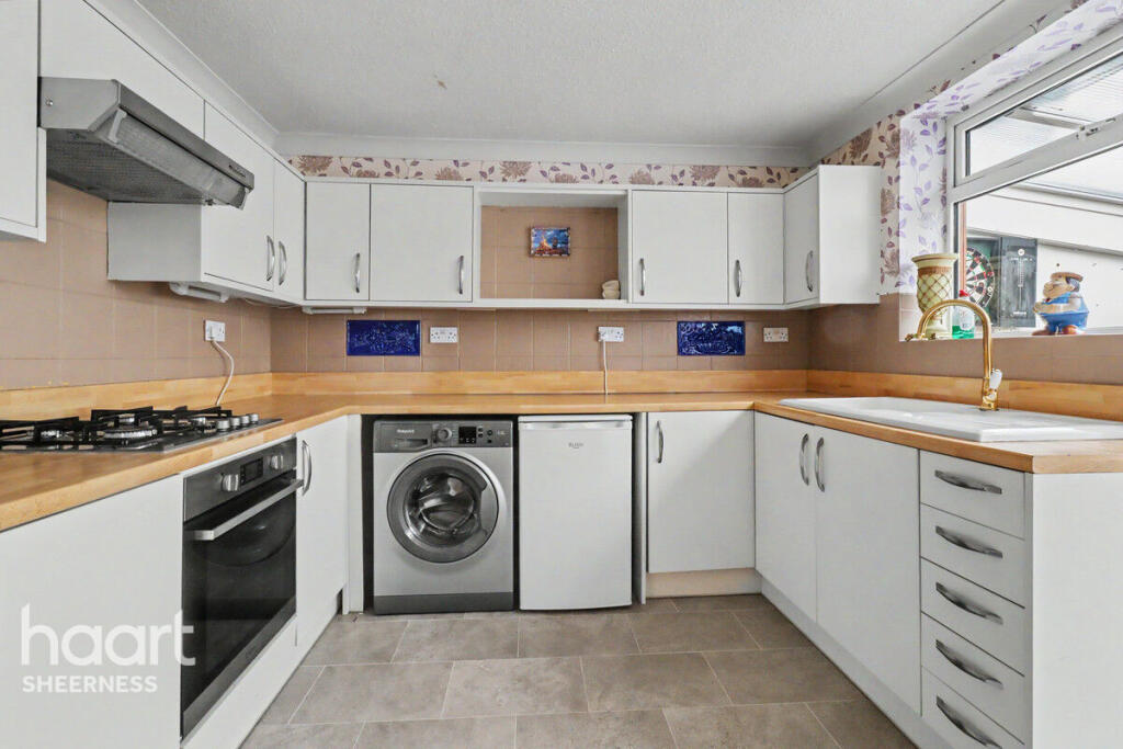 2-bed house on Leicester Gardens, Sheerness, £300,000