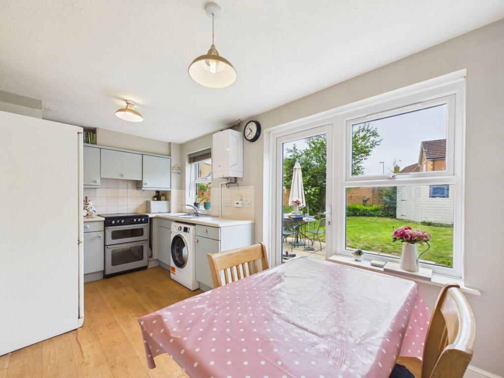 Earles Meadow, Horsham - View 3