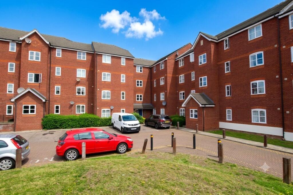 Main image of property: Riverhope Mansions, Harlinger Street, London, SE18