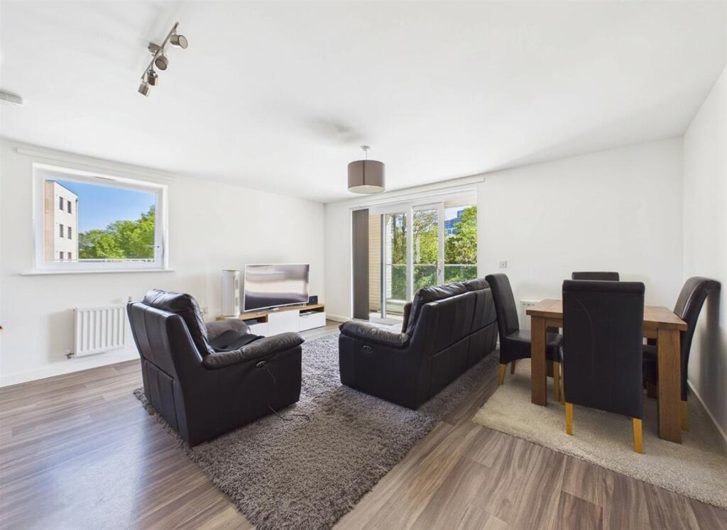 Apartment in Chelmsford, Moulsham - View 3