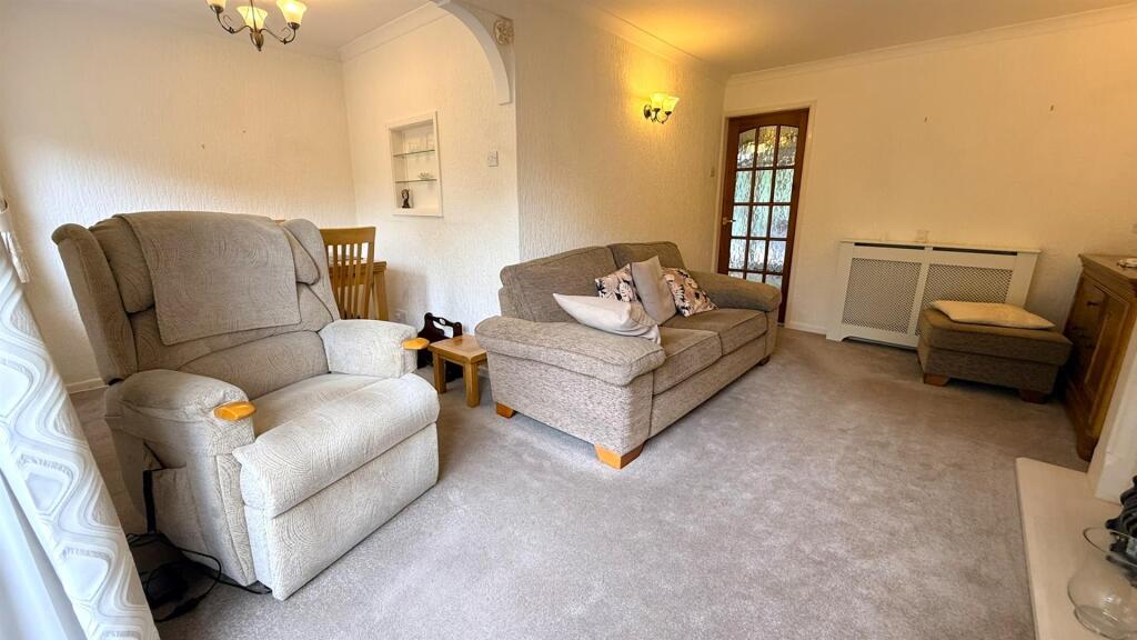 House in Birmingham, Walkers Heath - View 5