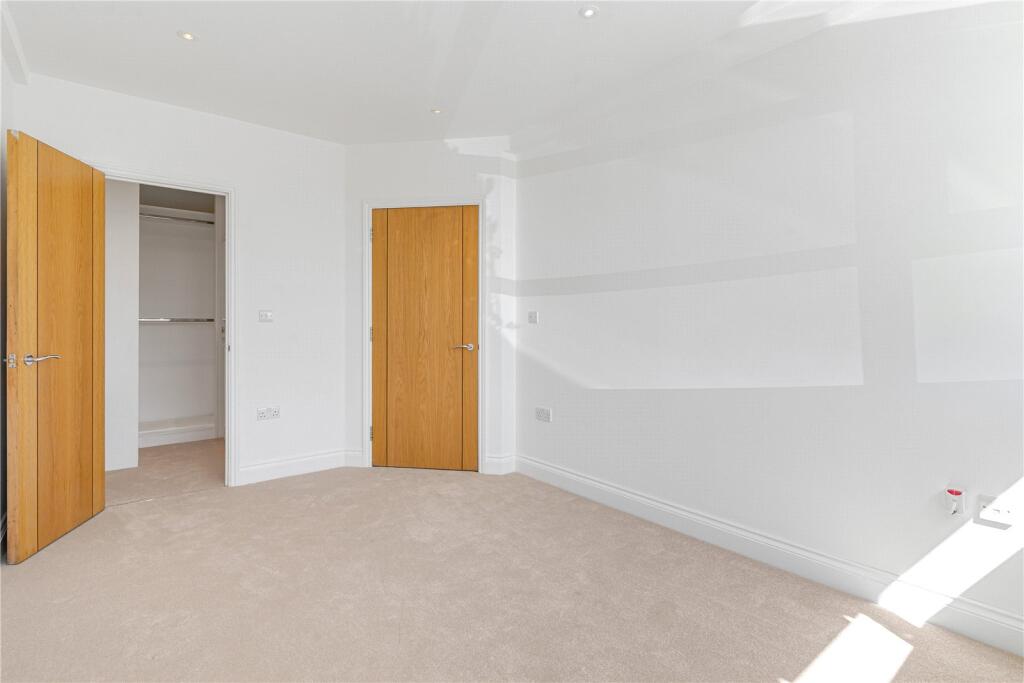 Apartment in London, London Borough of Bromley - More