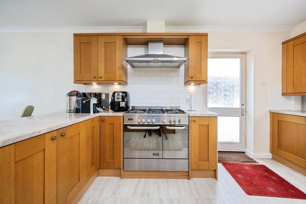 House in Weston Turville - View 4