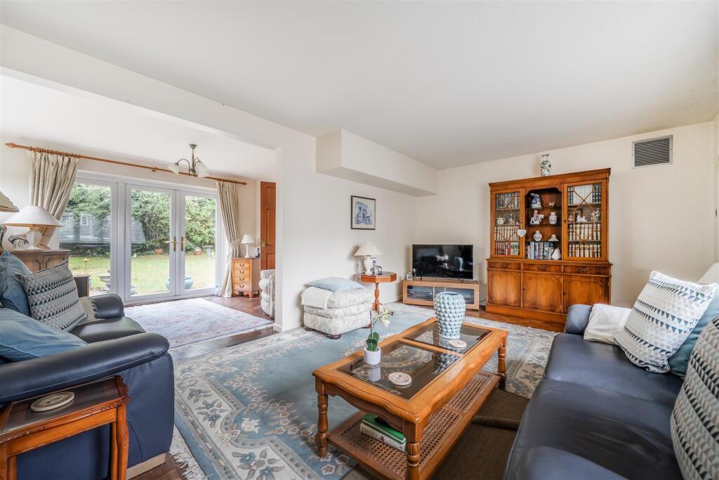 House in Finchampstead - View 5