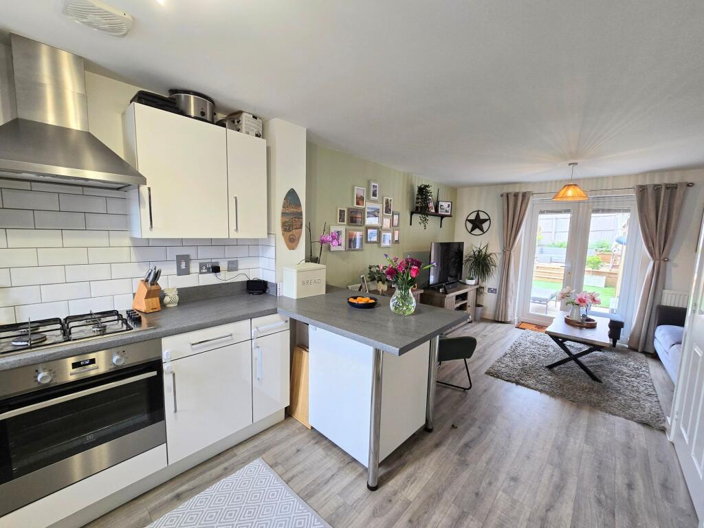 House in Coity, Parc Derwen - View 5