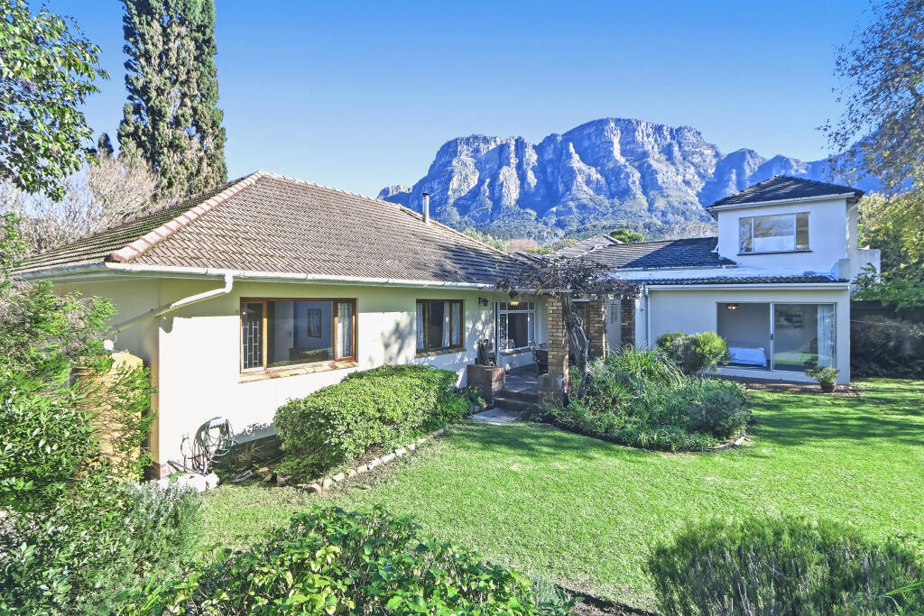 Main image of property: Western Cape, Cape Town, Newlands