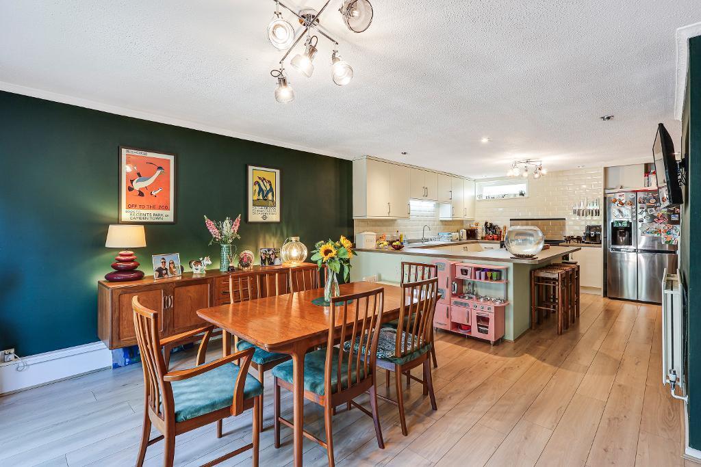 Main image of property: Bowens Wood, Linton Glade, Croydon, CR0 9LQ