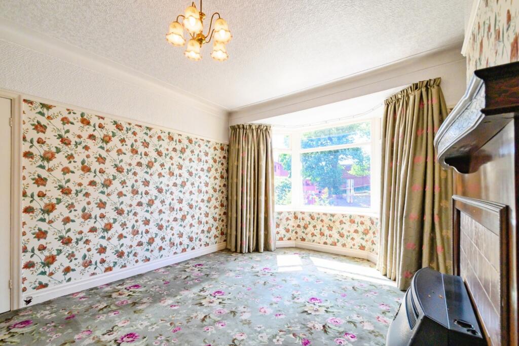 House in Salford, Greater Manchester - View 4