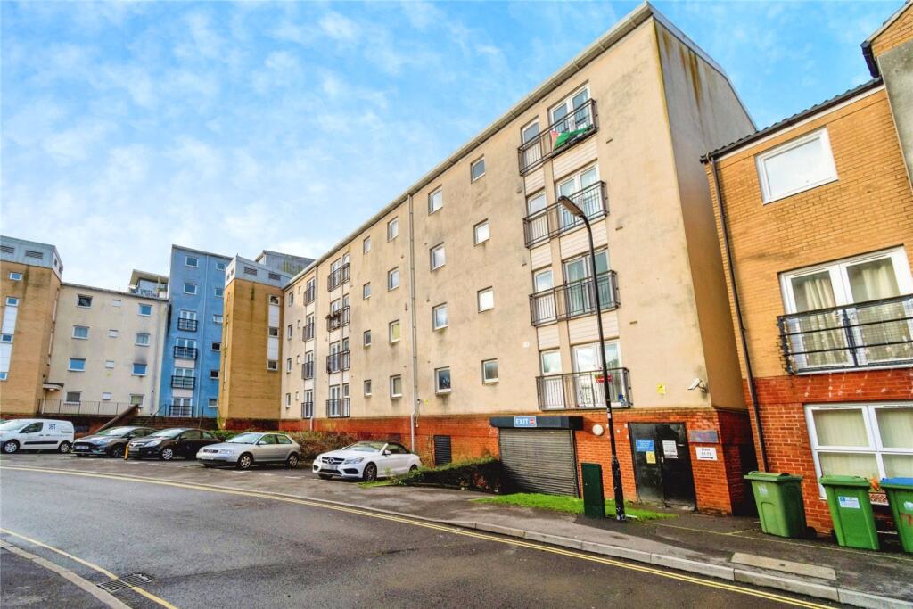 Main image of property: White Star Place, Southampton, Hampshire, SO14