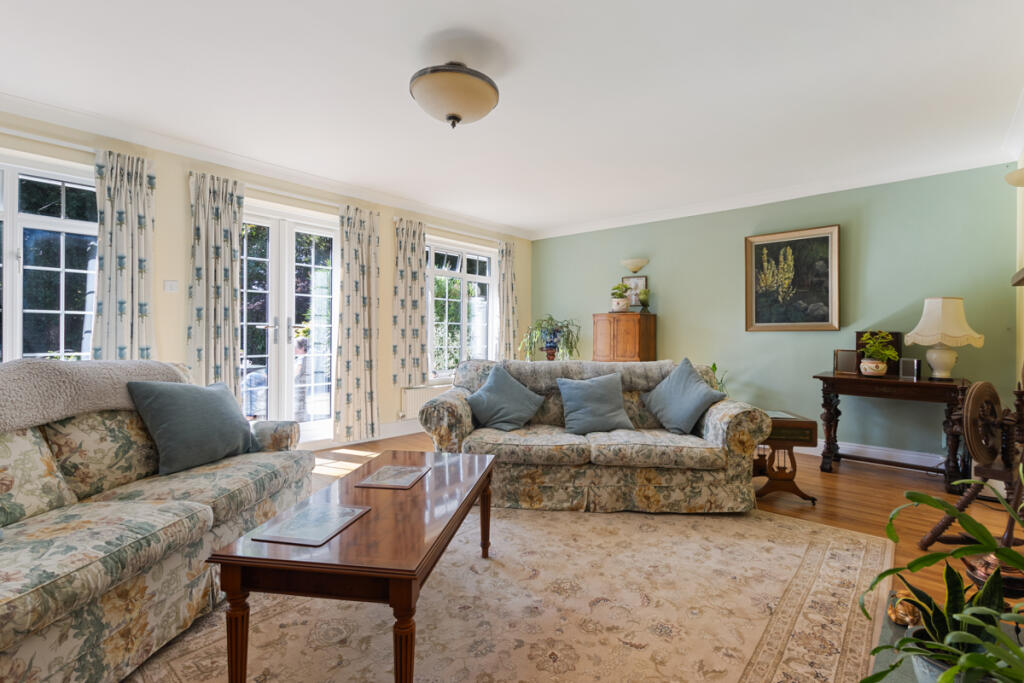 House in Portsmouth - View 4