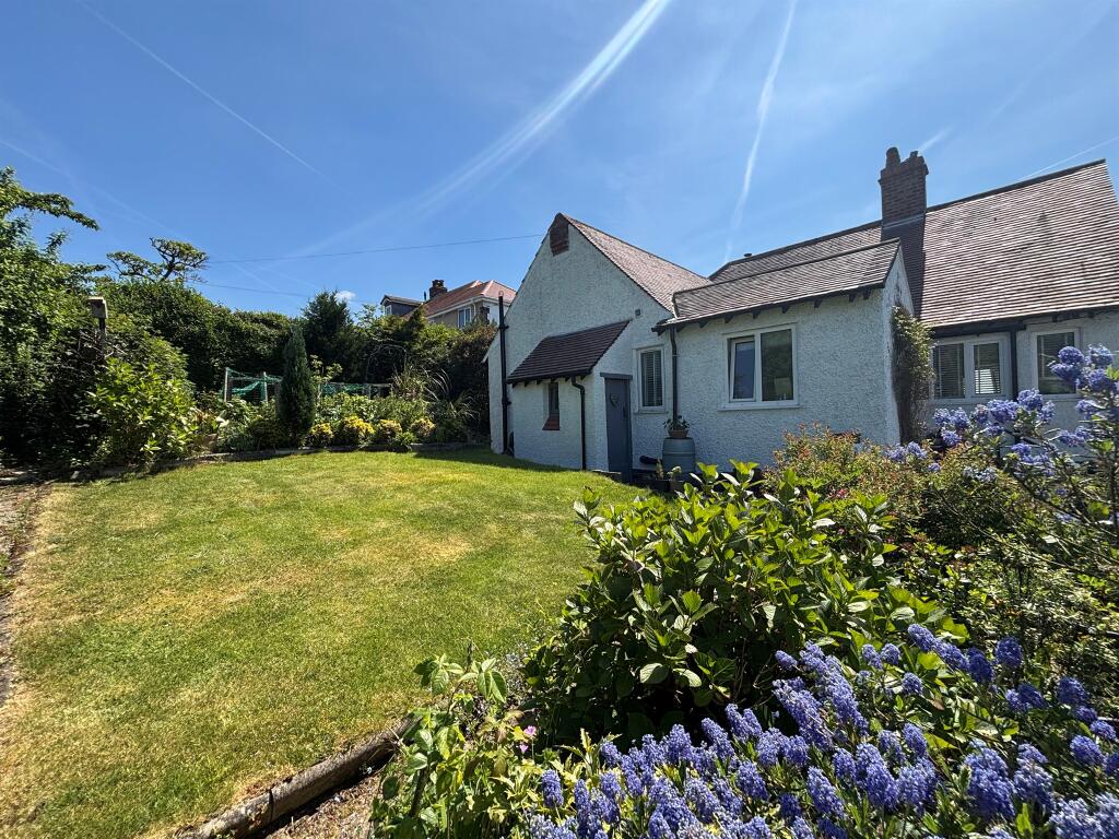 The Rock, Helsby, FRODSHAM photo 2