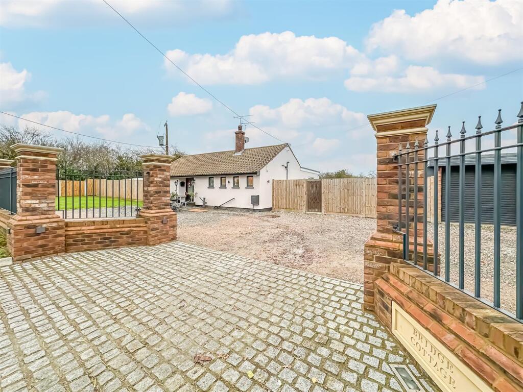 Main image of property: Church Road, Rawreth, Wickford
