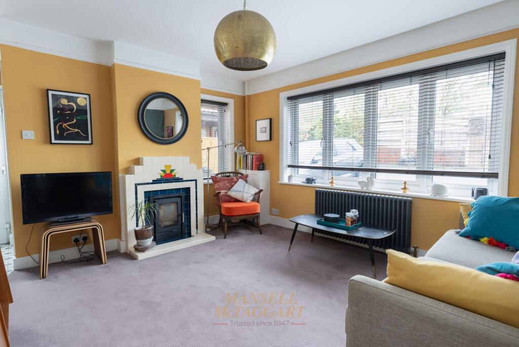 House in Redhill - View 3