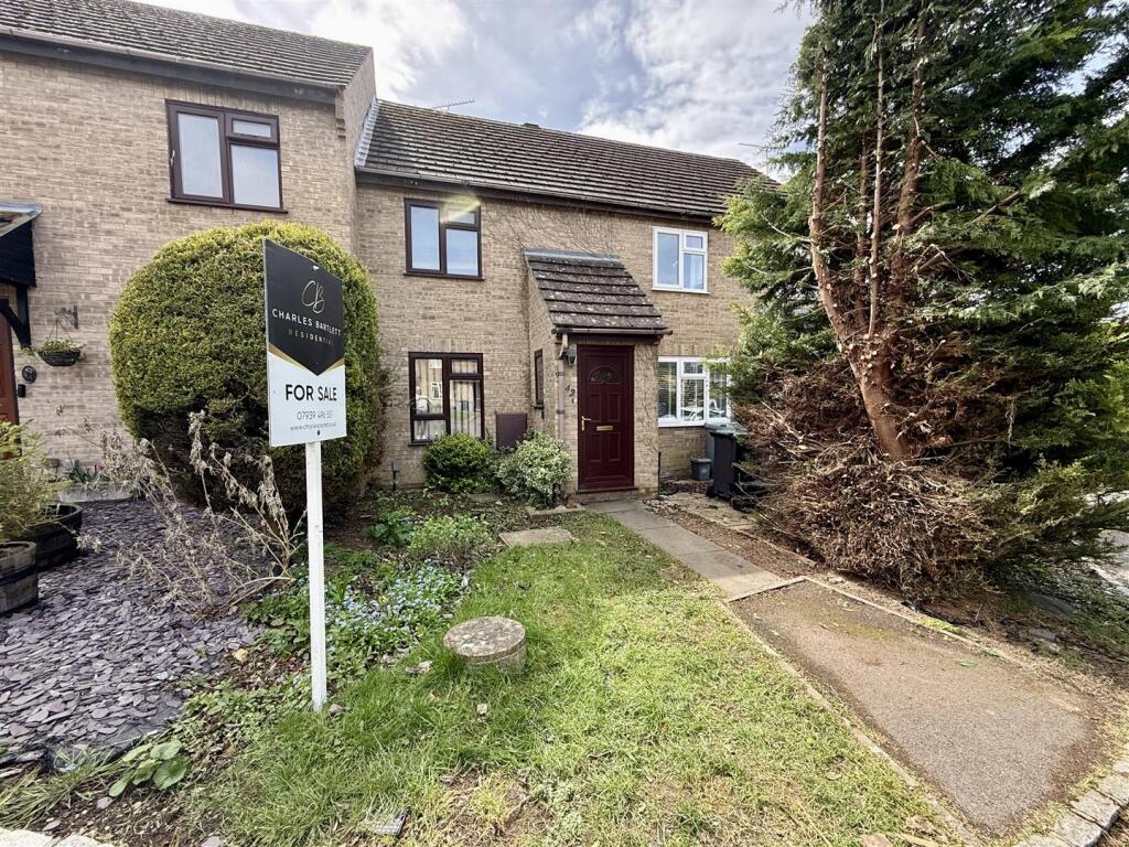 Main image of property: The Springs, Witney