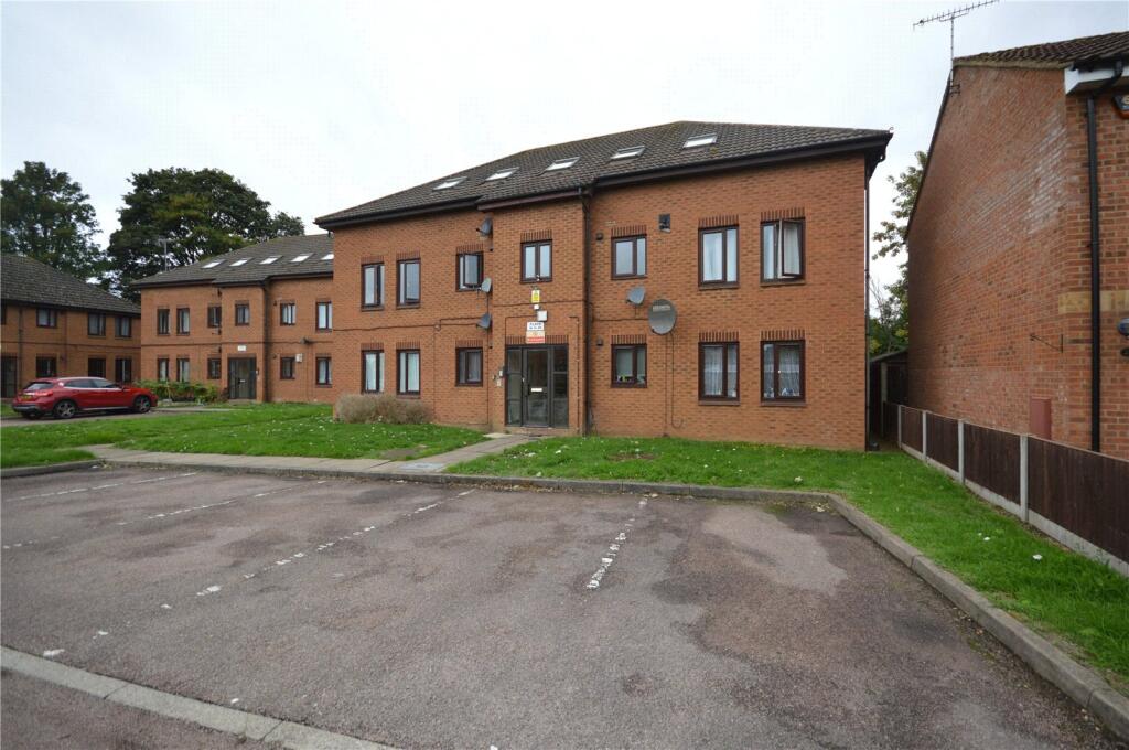 Main image of property: Cavalier Close, Luton, Bedfordshire, LU3