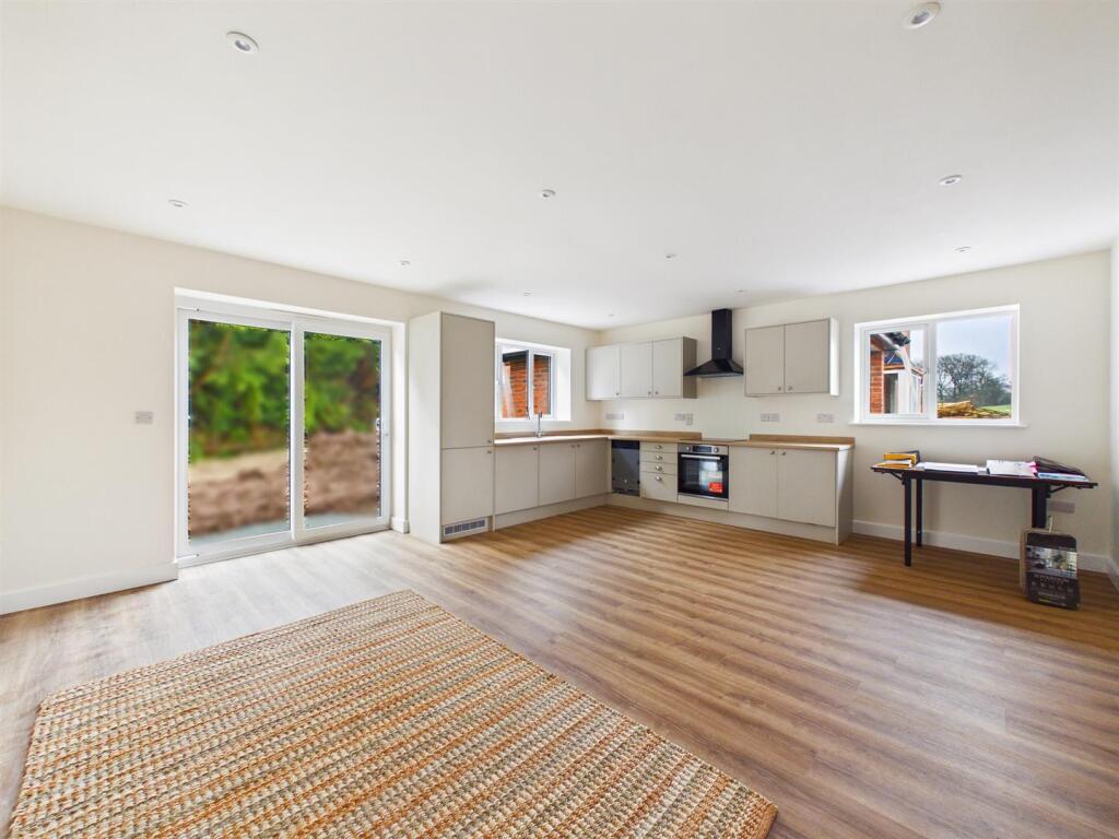 House in Shrewsbury - View 4