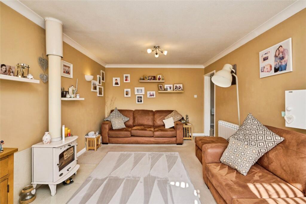 House in Ryde, Binstead - View 3