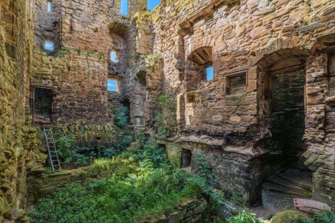 Baltersan Castle