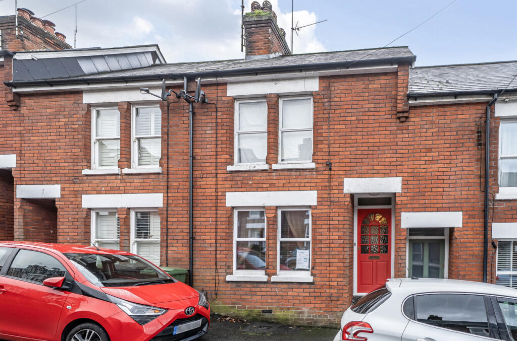 2-bed terraced on St. Johns Road, Winchester, Hampshire, SO23, £450,000