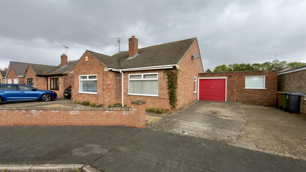 Main image of property: Caldecote Close, Stanground, Peterborough