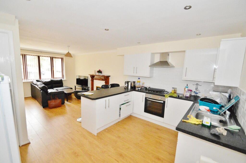 Heeley Road, Birmingham, B29 photo 3