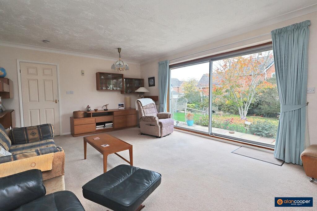Farndon Close, Bulkington, CV12 9QH photo 4