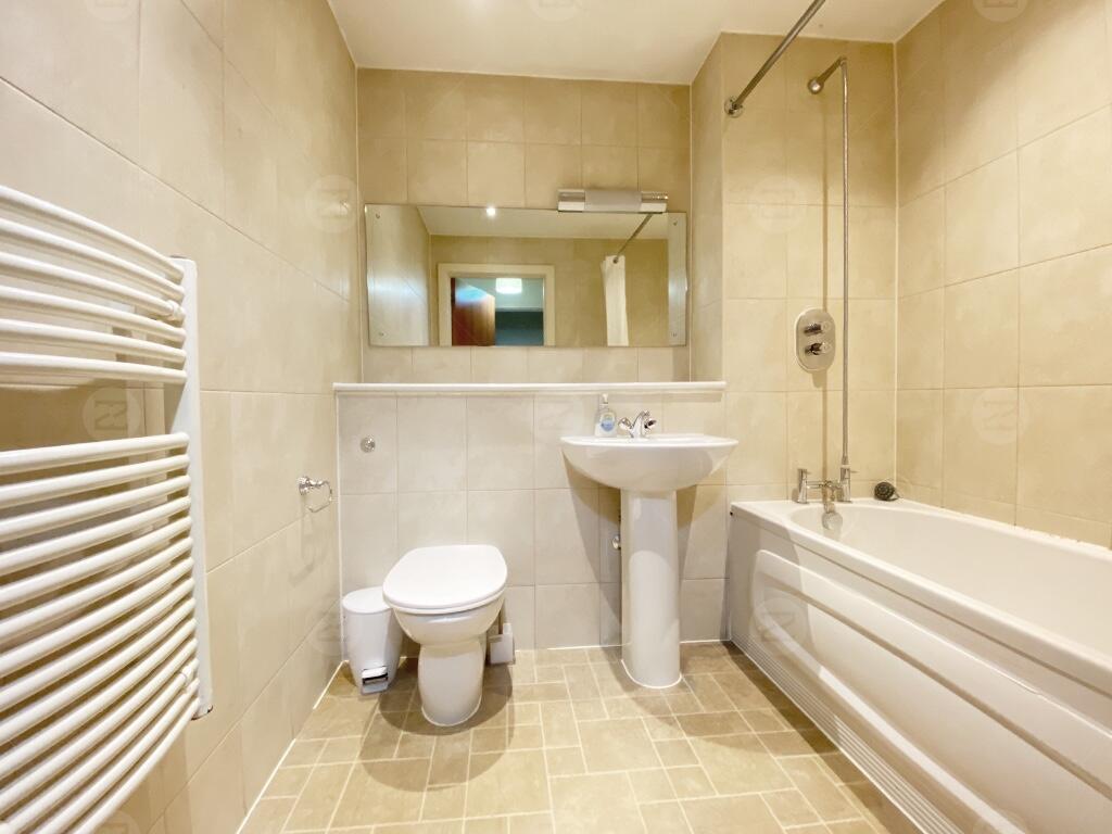 Apartment in Birmingham, The Arcadian, Digbeth - View 3