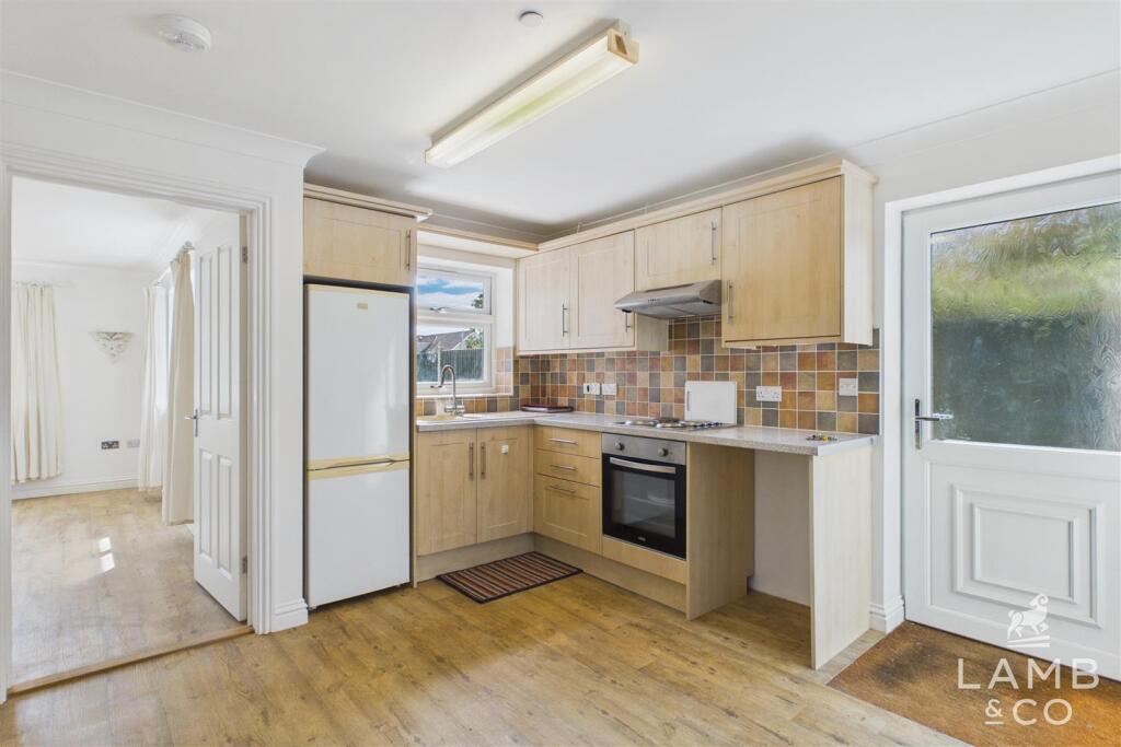 House in Clacton-on-Sea, St. Osyth - View 5