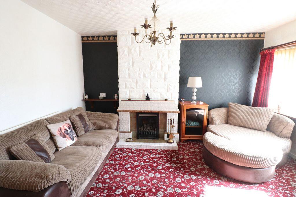 House in Stoke-on-Trent - View 3