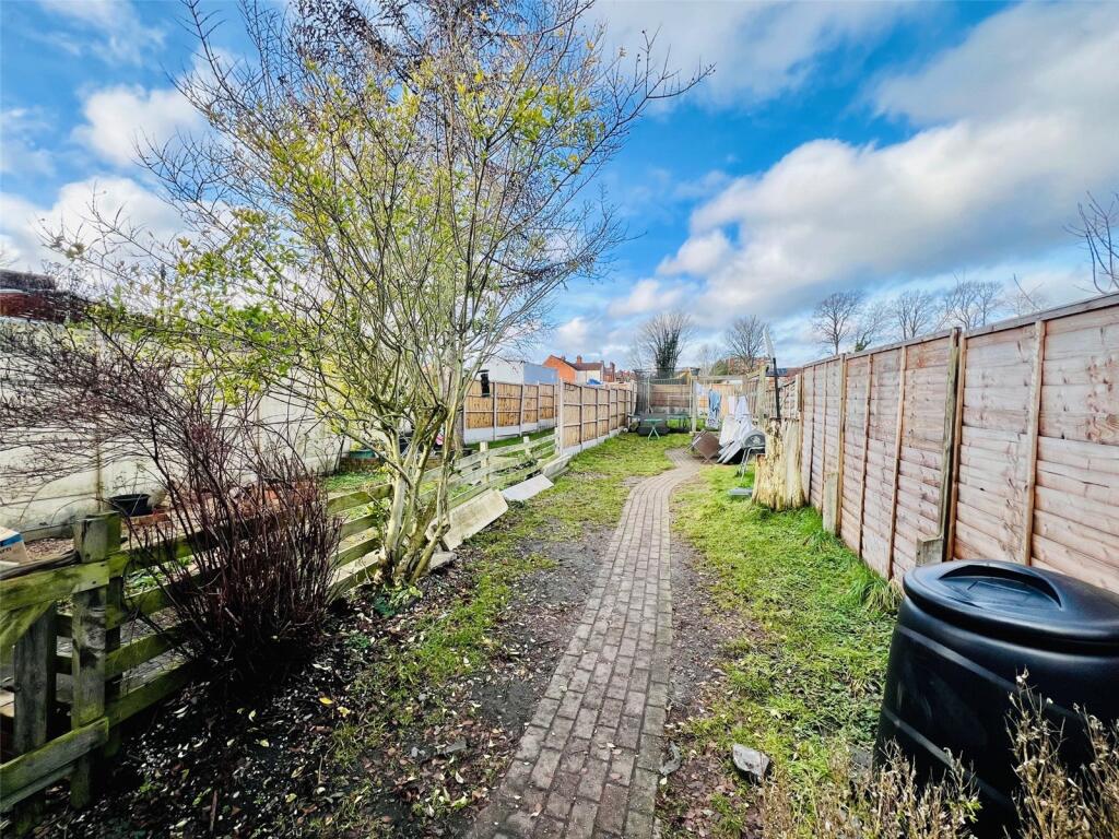 House in Birmingham, Acocks Green - View 5