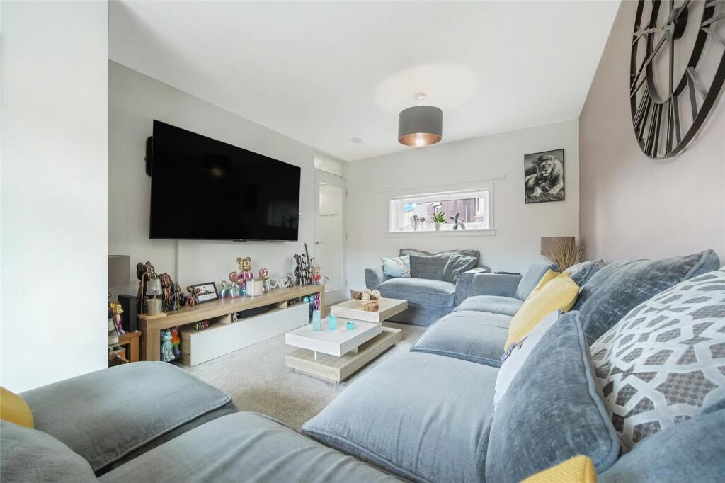 House in Glenrothes, Collydean - View 3