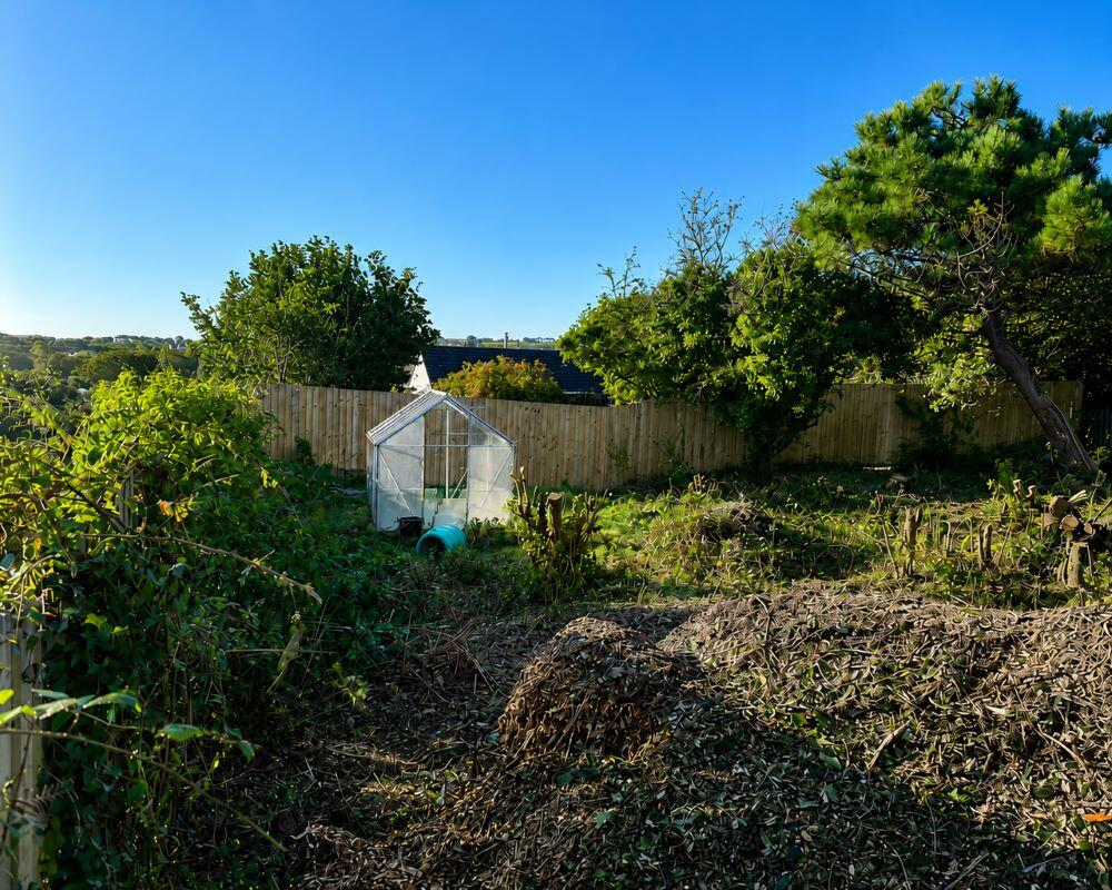 Main image of property: Land To Rear of 2, Grenville Drive, St Agnes, Cornwall, TR5 0SB