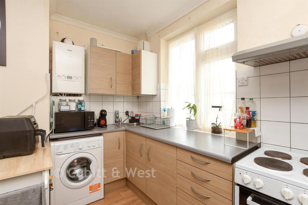 York Street, Mitcham, Surrey - View 3