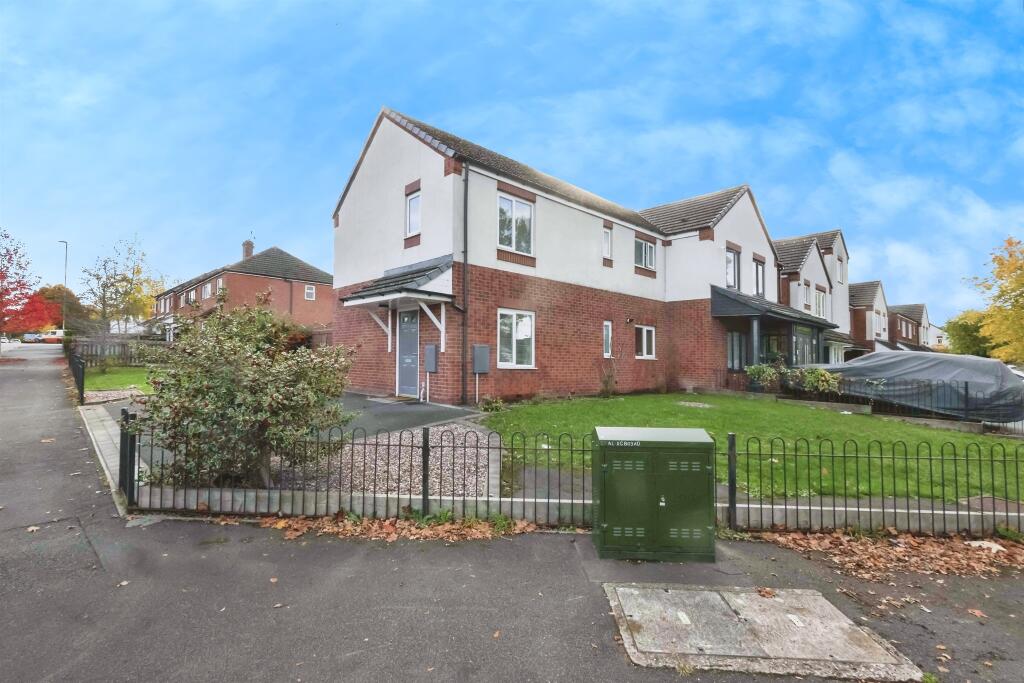 Hazeldene Road, Birmingham photo 2