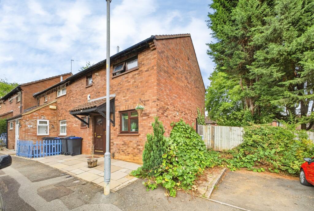 Main image of property: Melbury Lane, Northampton