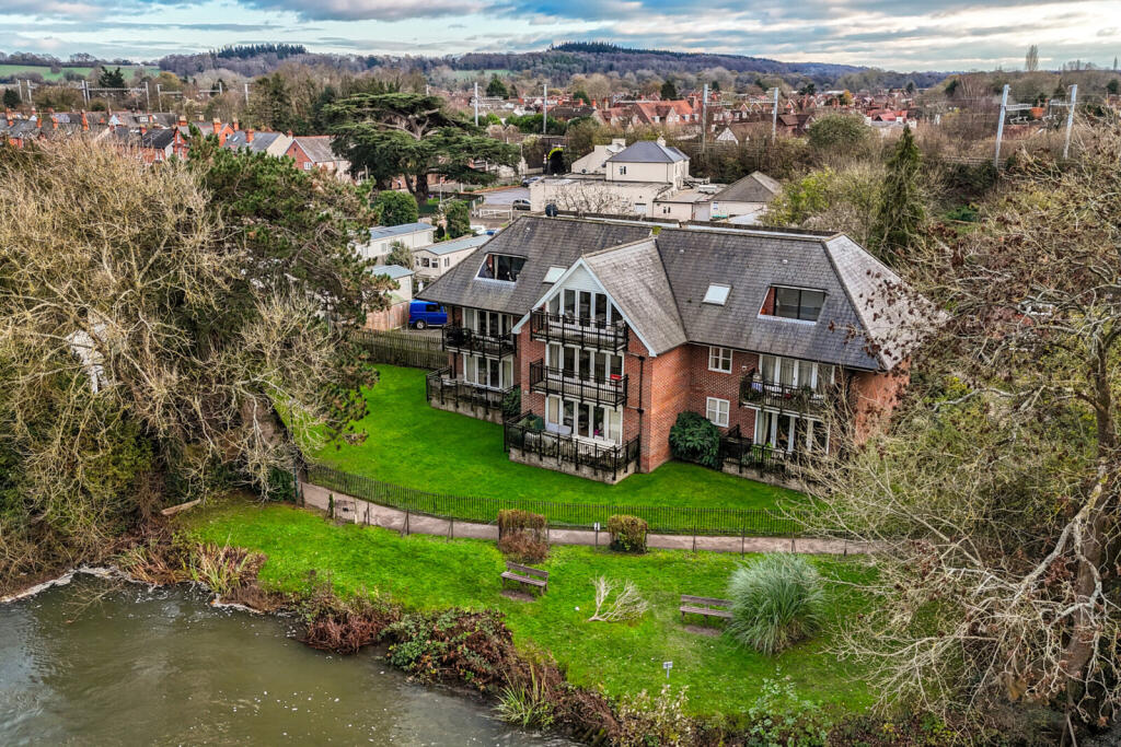 Main image of property: The Wharf, Pangbourne, Reading, Berkshire, RG8