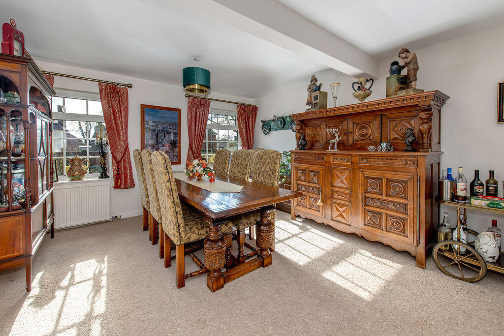 House in Taunton - View 5