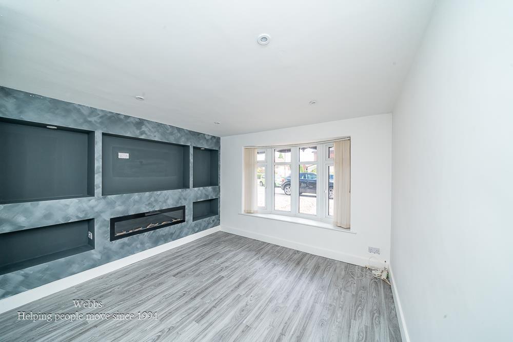 House in Walsall, West Midlands - More